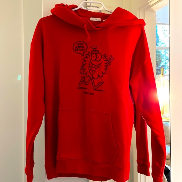 Aritzia TNA X Kevin Lyons red hoodie 
Love's Gonna Getcha! - Picture 2 of 5